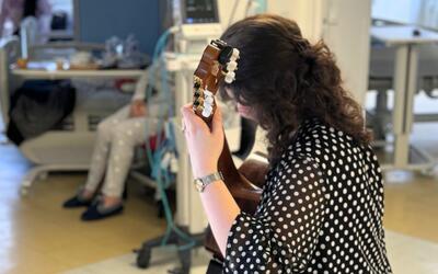 Guitariste hôpital